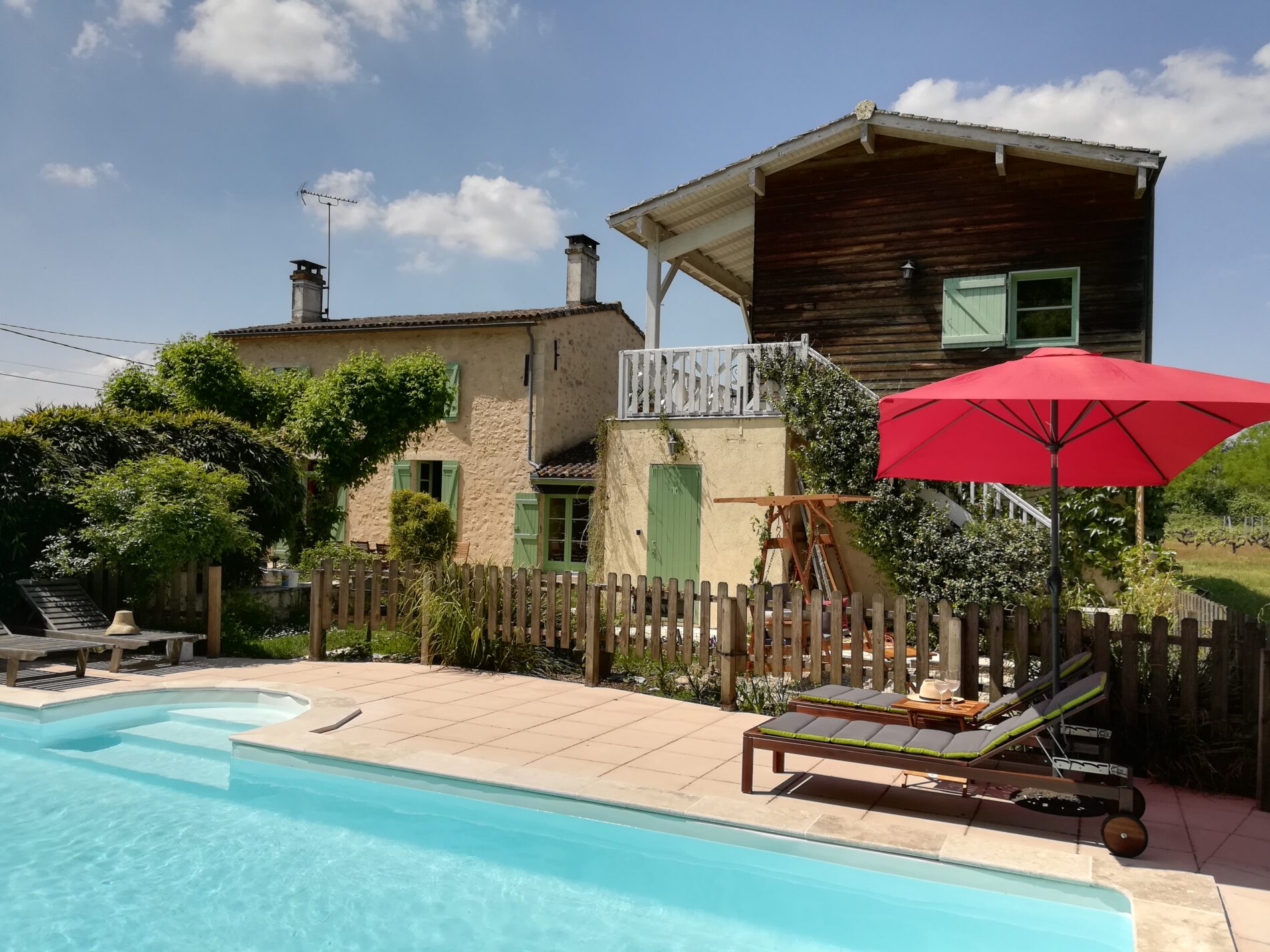 Destination Garonne, Les Vignes Reines, Illats, la piscine