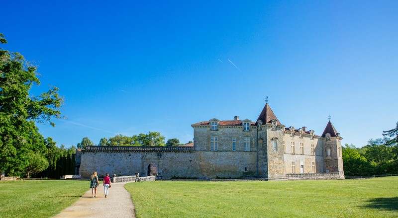 Château de Cazeneuve PRÉCHAC Sud-Gironde