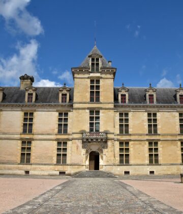 Château ducal de Cadillac, facade sur cour (c) CMN - M. Delanne